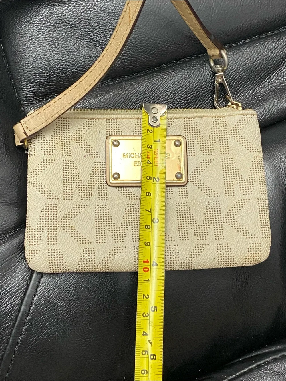 Michael Kors Wristlet